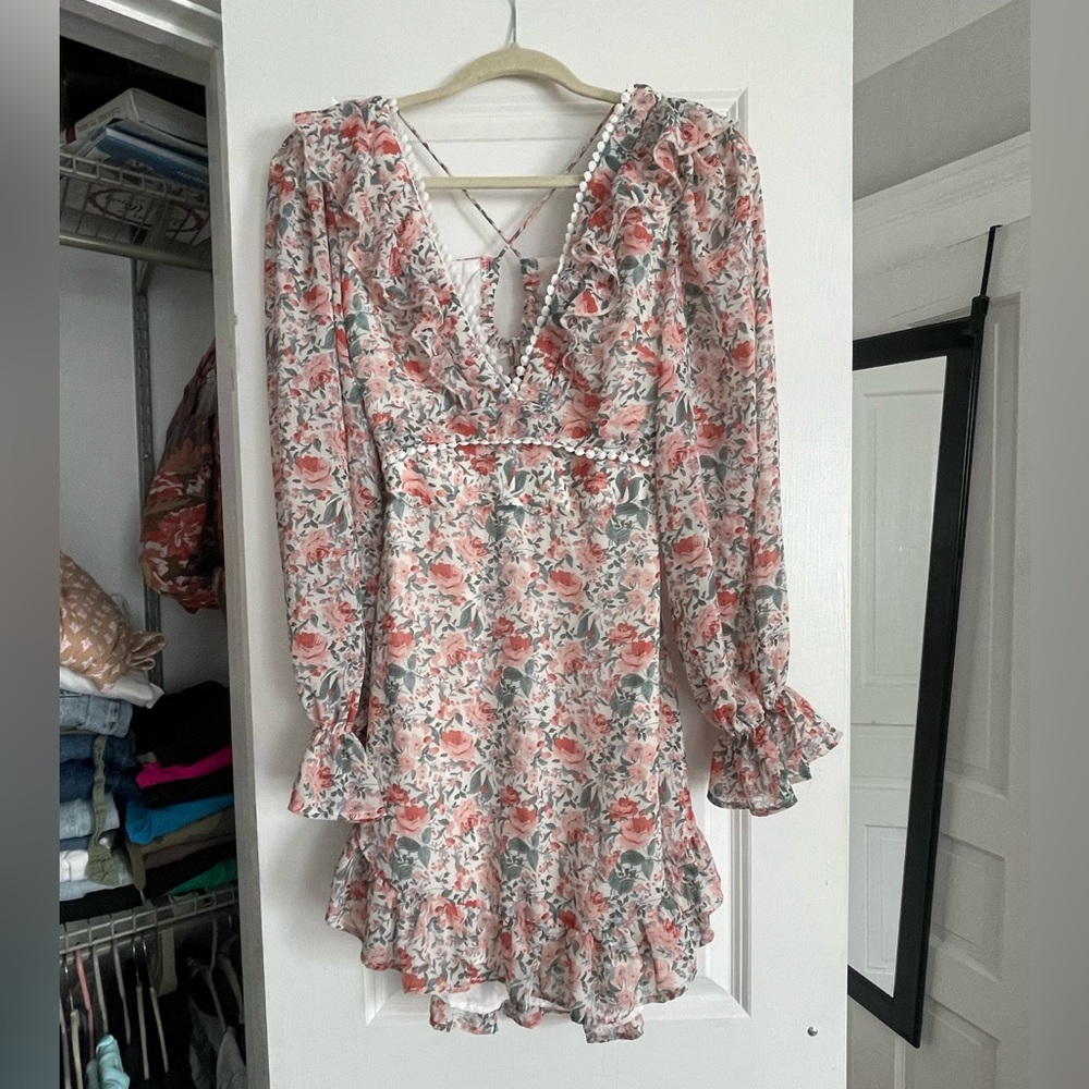 Hello molly floral midi dress